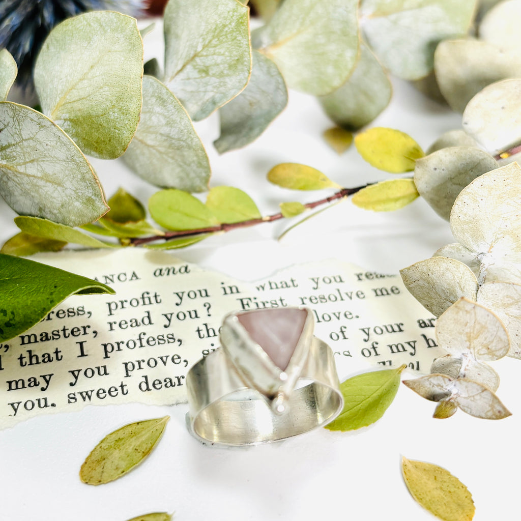 “3 POINTS OF LOVE”~ Unique Triangle Raised Rose Quartz Ring