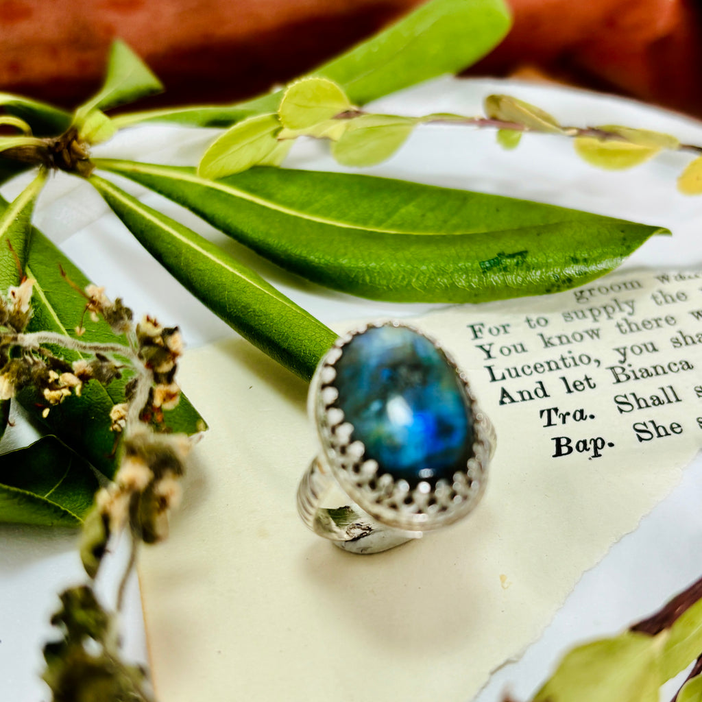“CROWNED QUEEN”~Labradorite Cocktail  Ring